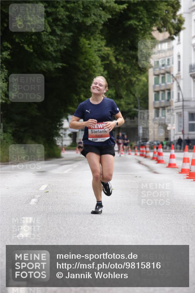 14.06.2026 - REWE Women's Run Jannik Wohlers http://msf.ph/oto/9815816 14.06.2026 10:49:25 Laufen 5458 meine-sportfotos.de