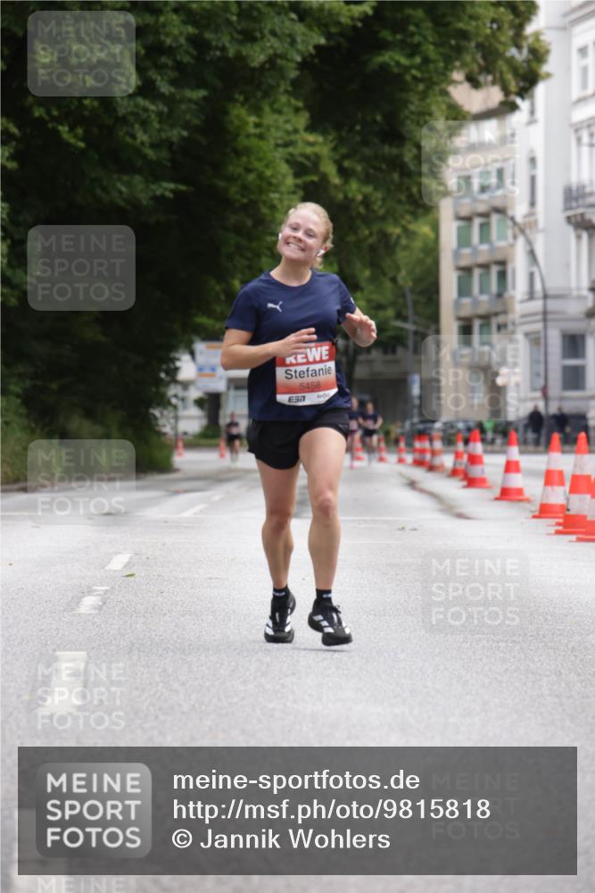 14.06.2026 - REWE Women's Run Jannik Wohlers http://msf.ph/oto/9815818 14.06.2026 10:49:25 Laufen 5458, 7 meine-sportfotos.de