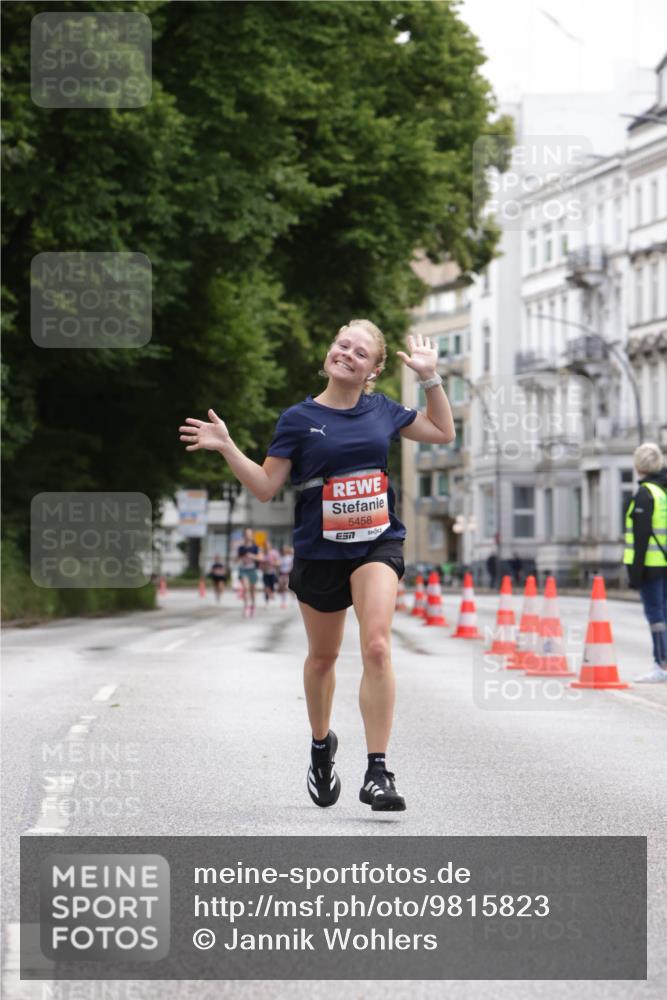 14.06.2026 - REWE Women's Run Jannik Wohlers http://msf.ph/oto/9815823 14.06.2026 10:49:26 Laufen 5458 meine-sportfotos.de