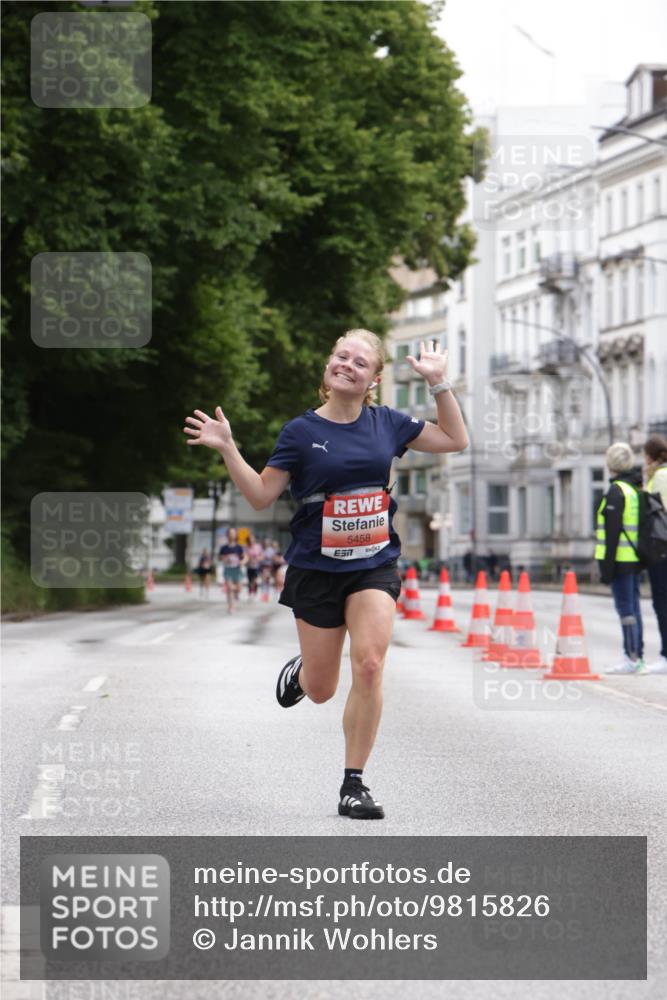 14.06.2026 - REWE Women's Run Jannik Wohlers http://msf.ph/oto/9815826 14.06.2026 10:49:26 Laufen 5458 meine-sportfotos.de