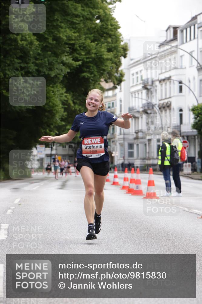 14.06.2026 - REWE Women's Run Jannik Wohlers http://msf.ph/oto/9815830 14.06.2026 10:49:26 Laufen 5458 meine-sportfotos.de