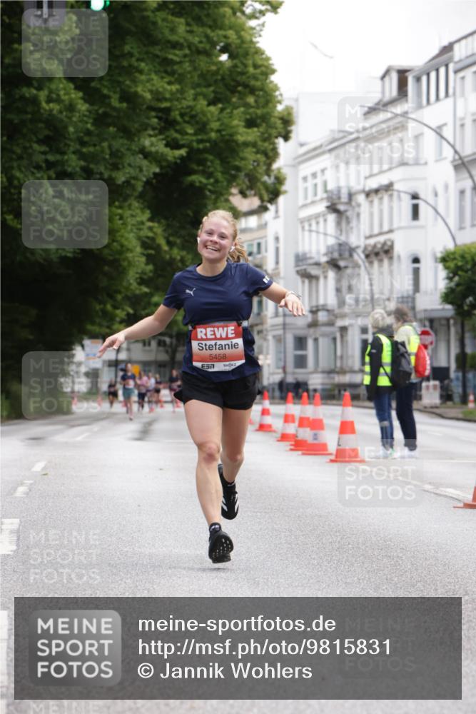 14.06.2026 - REWE Women's Run Jannik Wohlers http://msf.ph/oto/9815831 14.06.2026 10:49:26 Laufen 5458 meine-sportfotos.de