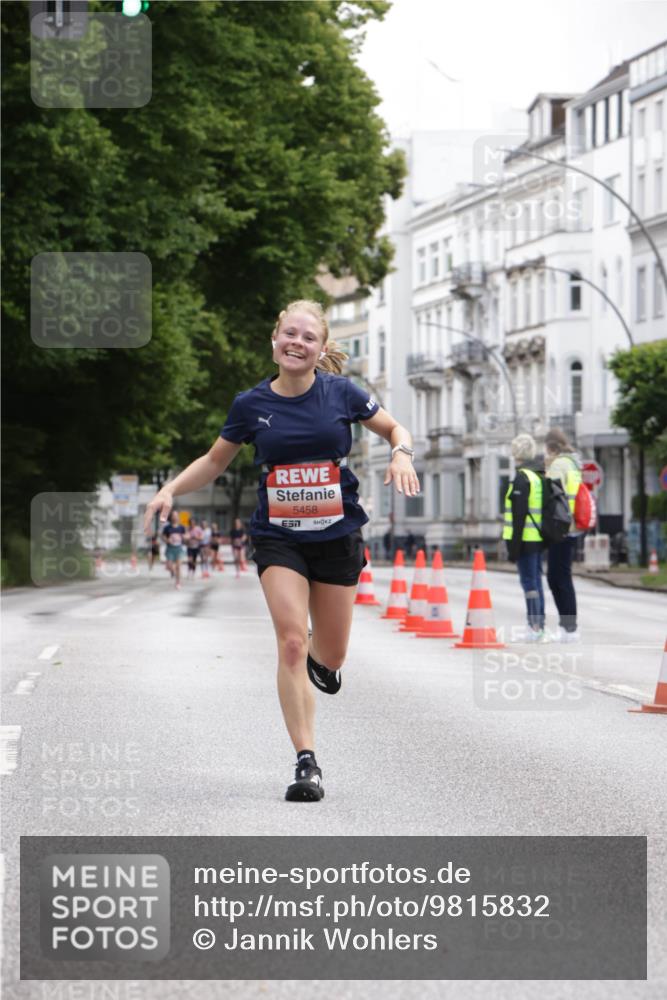 14.06.2026 - REWE Women's Run Jannik Wohlers http://msf.ph/oto/9815832 14.06.2026 10:49:27 Laufen 5458 meine-sportfotos.de