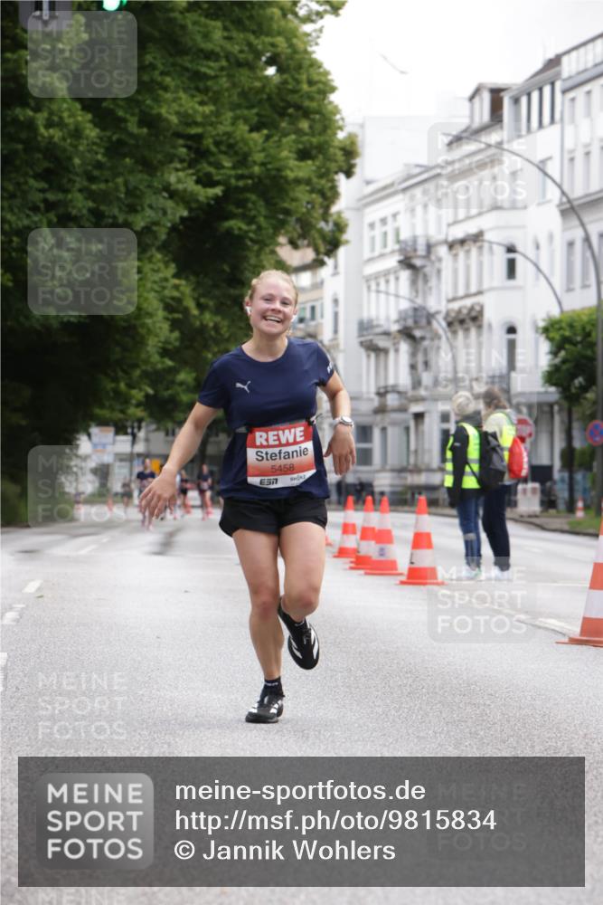 14.06.2026 - REWE Women's Run Jannik Wohlers http://msf.ph/oto/9815834 14.06.2026 10:49:27 Laufen 5458 meine-sportfotos.de