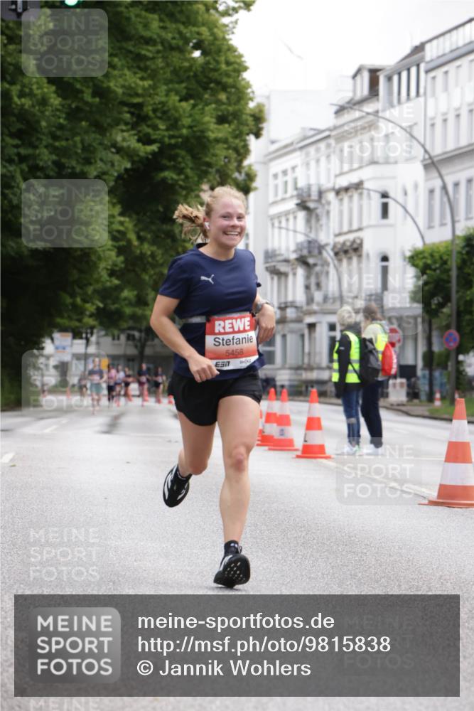 14.06.2026 - REWE Women's Run Jannik Wohlers http://msf.ph/oto/9815838 14.06.2026 10:49:27 Laufen 5458, 57 meine-sportfotos.de