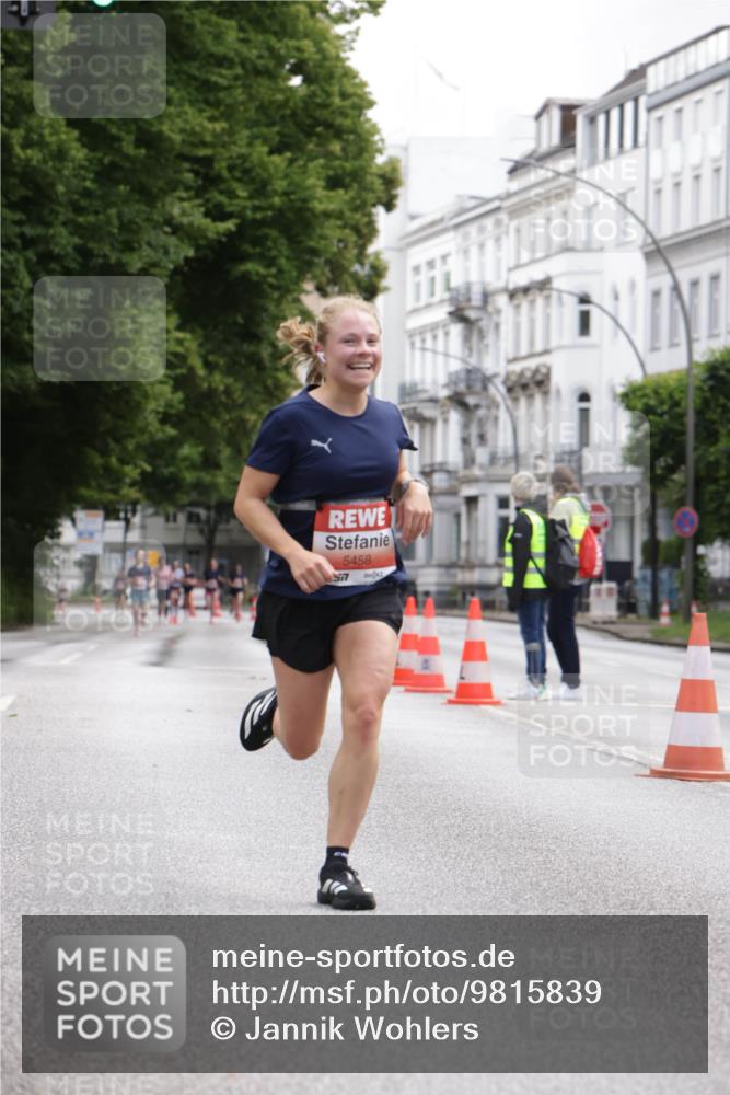 14.06.2026 - REWE Women's Run Jannik Wohlers http://msf.ph/oto/9815839 14.06.2026 10:49:27 Laufen 5458, 77 meine-sportfotos.de