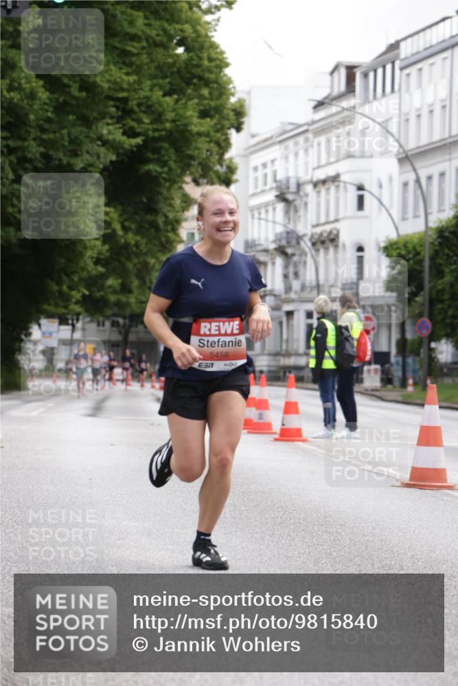 14.06.2026 - REWE Women's Run Jannik Wohlers http://msf.ph/oto/9815840 14.06.2026 10:49:27 Laufen 5458 meine-sportfotos.de
