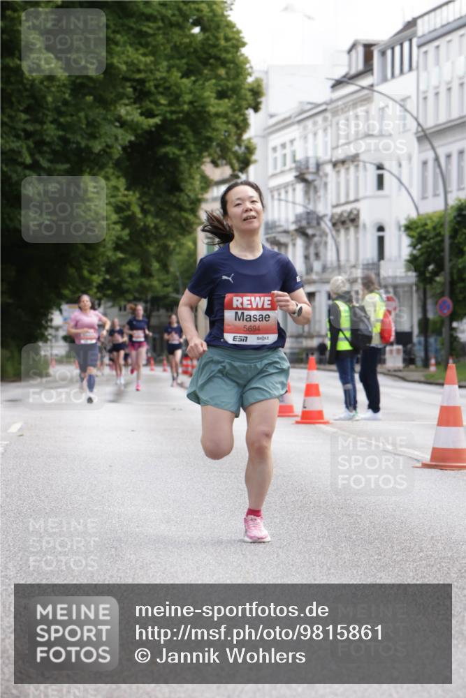 14.06.2026 - REWE Women's Run Jannik Wohlers http://msf.ph/oto/9815861 14.06.2026 10:49:42 Laufen 5694, 7 meine-sportfotos.de