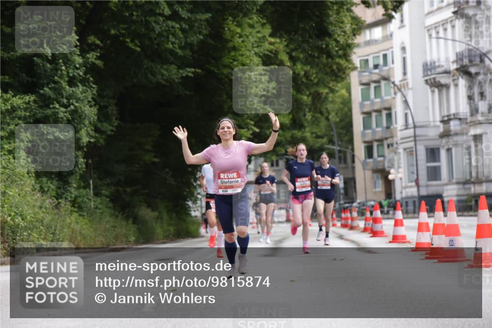 14.06.2026 - REWE Women's Run Jannik Wohlers http://msf.ph/oto/9815874 14.06.2026 10:49:45 Laufen 5300, 7 meine-sportfotos.de