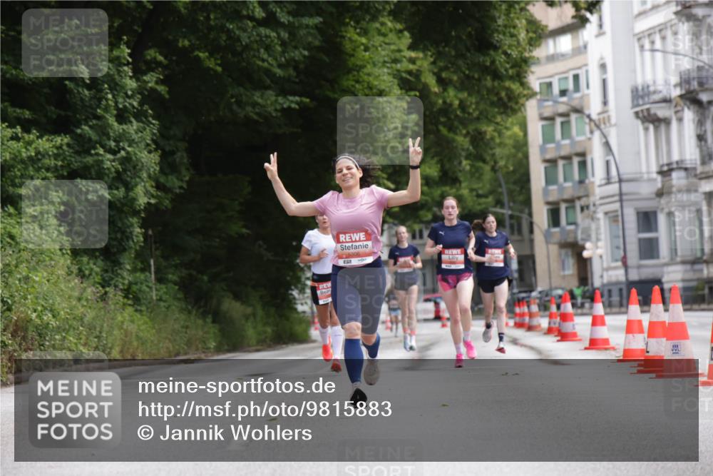 14.06.2026 - REWE Women's Run Jannik Wohlers http://msf.ph/oto/9815883 14.06.2026 10:49:45 Laufen  meine-sportfotos.de