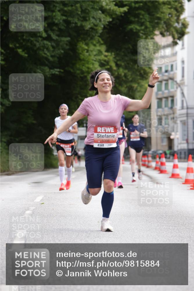 14.06.2026 - REWE Women's Run Jannik Wohlers http://msf.ph/oto/9815884 14.06.2026 10:49:48 Laufen 5306 meine-sportfotos.de