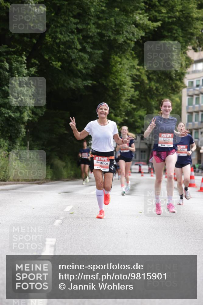 14.06.2026 - REWE Women's Run Jannik Wohlers http://msf.ph/oto/9815901 14.06.2026 10:49:50 Laufen 5926, 5990 meine-sportfotos.de