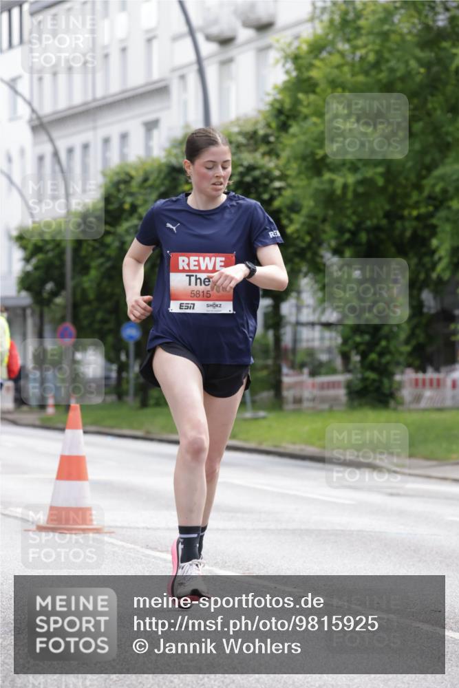 14.06.2026 - REWE Women's Run Jannik Wohlers http://msf.ph/oto/9815925 14.06.2026 10:49:55 Laufen 5815, 7 meine-sportfotos.de