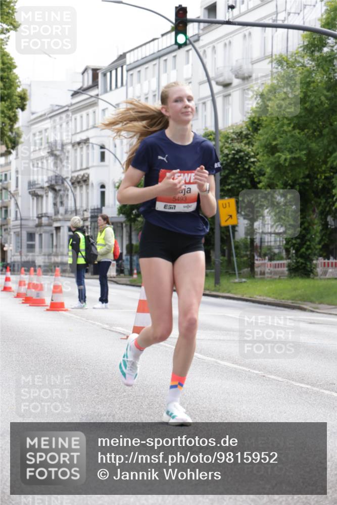 14.06.2026 - REWE Women's Run Jannik Wohlers http://msf.ph/oto/9815952 14.06.2026 10:49:58 Laufen 5493, 7, 1 meine-sportfotos.de