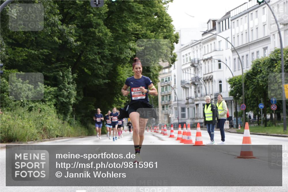 14.06.2026 - REWE Women's Run Jannik Wohlers http://msf.ph/oto/9815961 14.06.2026 10:50:03 Laufen 5109 meine-sportfotos.de