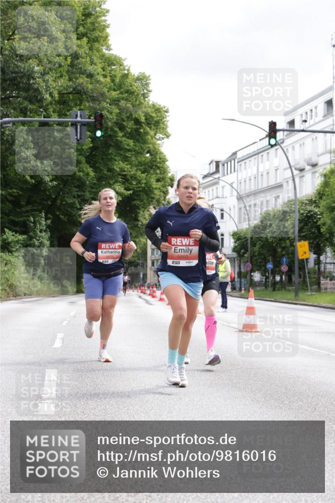 14.06.2026 - REWE Women's Run Jannik Wohlers http://msf.ph/oto/9816016 14.06.2026 10:50:14 Laufen 5975, 5860, 1 meine-sportfotos.de
