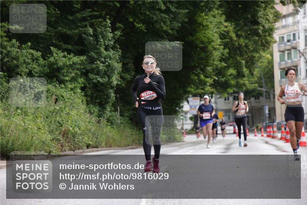 14.06.2026 - REWE Women's Run Jannik Wohlers http://msf.ph/oto/9816029 14.06.2026 10:50:25 Laufen  meine-sportfotos.de