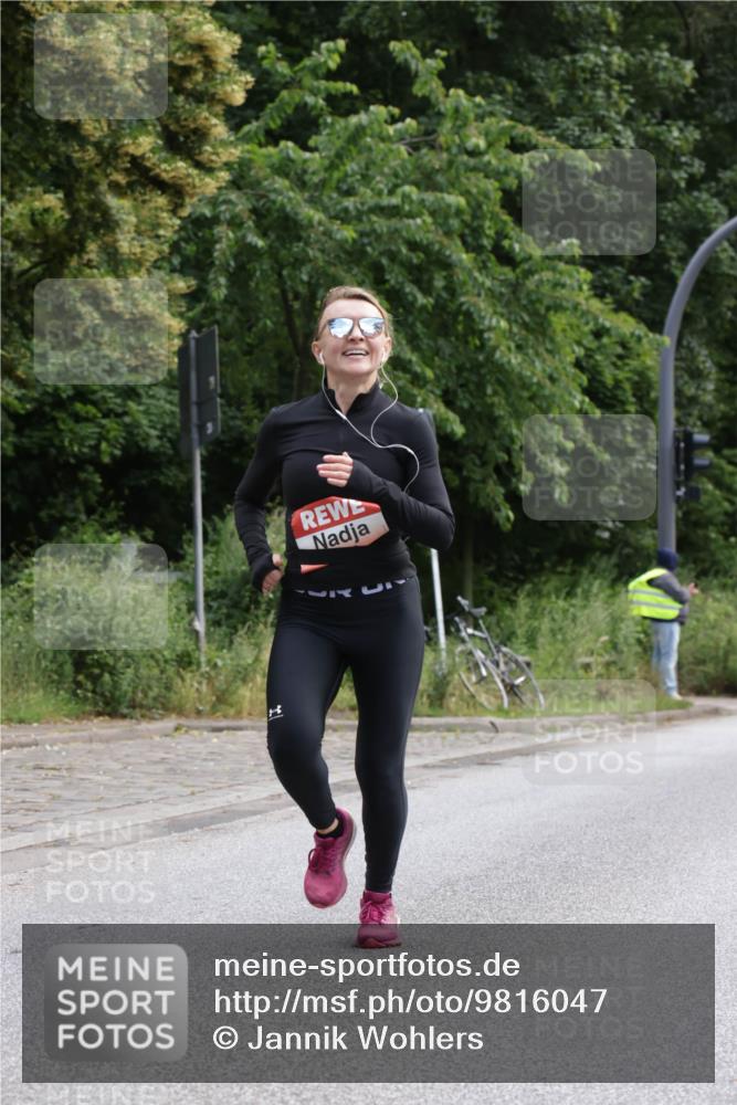 14.06.2026 - REWE Women's Run Jannik Wohlers http://msf.ph/oto/9816047 14.06.2026 10:50:30 Laufen  meine-sportfotos.de