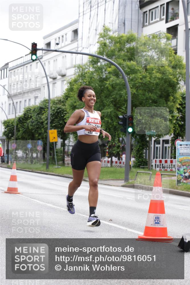 14.06.2026 - REWE Women's Run Jannik Wohlers http://msf.ph/oto/9816051 14.06.2026 10:50:31 Laufen 1, 040, 66, 93, 02, 22 meine-sportfotos.de
