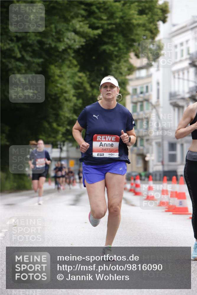 14.06.2026 - REWE Women's Run Jannik Wohlers http://msf.ph/oto/9816090 14.06.2026 10:50:35 Laufen 5477 meine-sportfotos.de