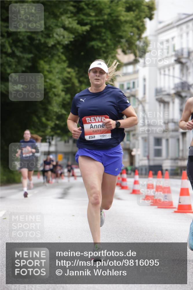 14.06.2026 - REWE Women's Run Jannik Wohlers http://msf.ph/oto/9816095 14.06.2026 10:50:35 Laufen 5477, 57 meine-sportfotos.de