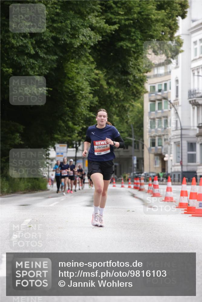 14.06.2026 - REWE Women's Run Jannik Wohlers http://msf.ph/oto/9816103 14.06.2026 10:50:40 Laufen 5434 meine-sportfotos.de