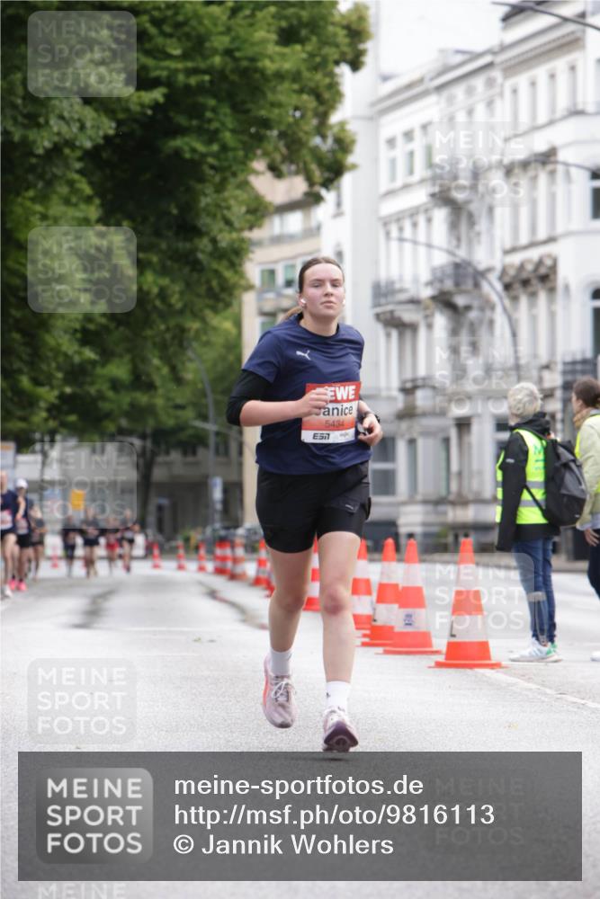 14.06.2026 - REWE Women's Run Jannik Wohlers http://msf.ph/oto/9816113 14.06.2026 10:50:42 Laufen 5434, 7 meine-sportfotos.de
