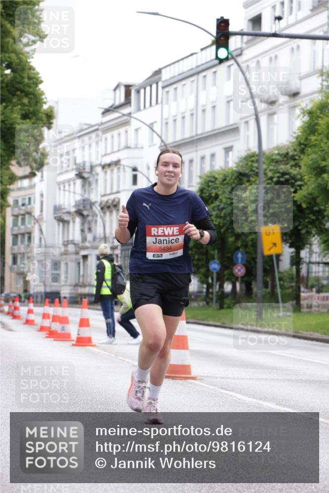 14.06.2026 - REWE Women's Run Jannik Wohlers http://msf.ph/oto/9816124 14.06.2026 10:50:43 Laufen 5434, 01 meine-sportfotos.de