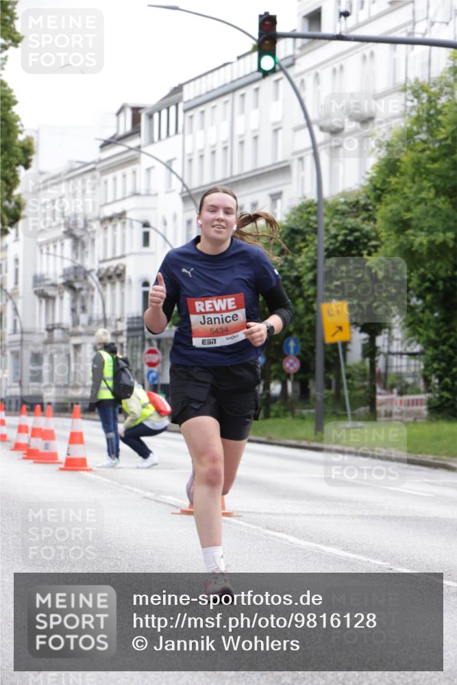 14.06.2026 - REWE Women's Run Jannik Wohlers http://msf.ph/oto/9816128 14.06.2026 10:50:43 Laufen 5434, 7, 01 meine-sportfotos.de