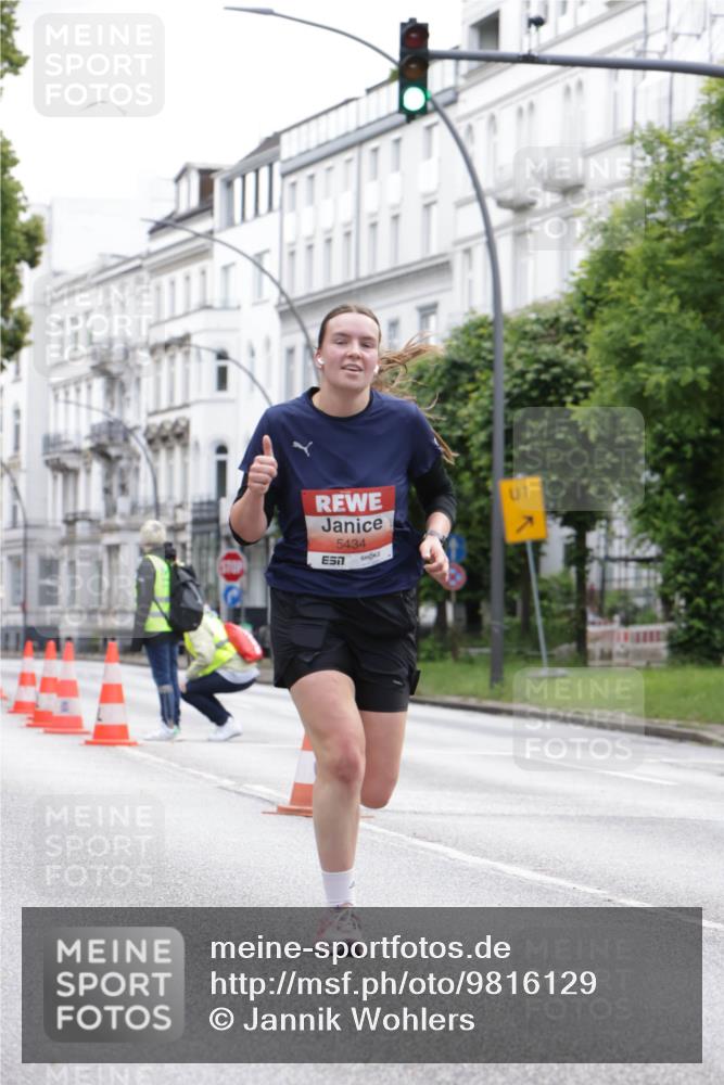 14.06.2026 - REWE Women's Run Jannik Wohlers http://msf.ph/oto/9816129 14.06.2026 10:50:44 Laufen 5434, 517, 1 meine-sportfotos.de