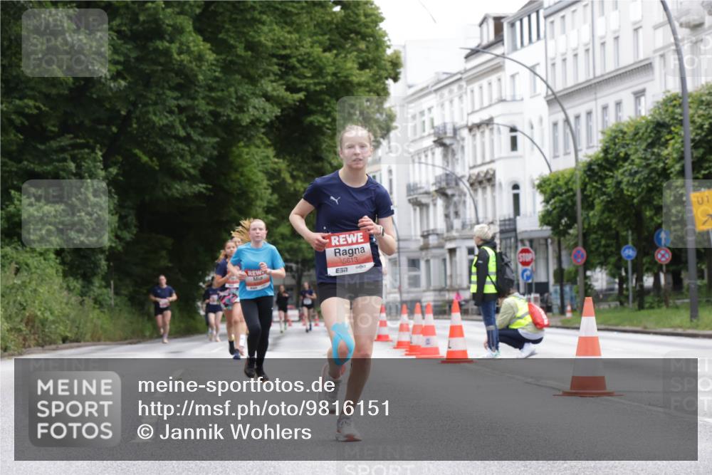 14.06.2026 - REWE Women's Run Jannik Wohlers http://msf.ph/oto/9816151 14.06.2026 10:50:56 Laufen 5613, 7, 1 meine-sportfotos.de