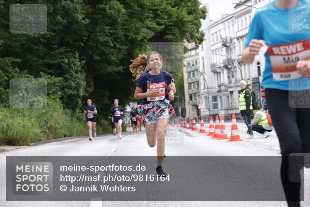 14.06.2026 - REWE Women's Run Jannik Wohlers http://msf.ph/oto/9816164 14.06.2026 10:51:00 Laufen 610 meine-sportfotos.de