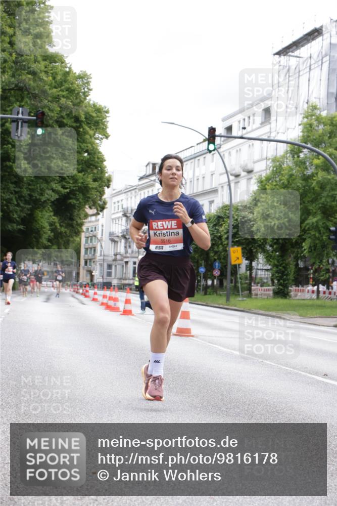 14.06.2026 - REWE Women's Run Jannik Wohlers http://msf.ph/oto/9816178 14.06.2026 10:51:03 Laufen 5516, 57, 01 meine-sportfotos.de
