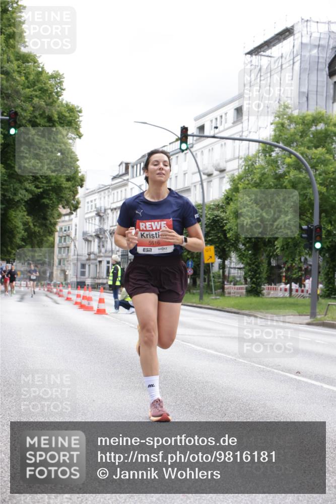 14.06.2026 - REWE Women's Run Jannik Wohlers http://msf.ph/oto/9816181 14.06.2026 10:51:03 Laufen 5516, 7, 1 meine-sportfotos.de