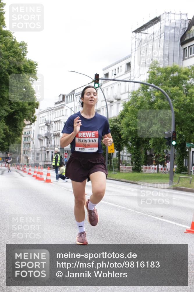 14.06.2026 - REWE Women's Run Jannik Wohlers http://msf.ph/oto/9816183 14.06.2026 10:51:03 Laufen 5516 meine-sportfotos.de