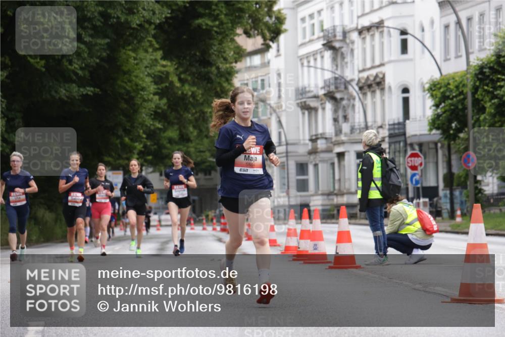 14.06.2026 - REWE Women's Run Jannik Wohlers http://msf.ph/oto/9816198 14.06.2026 10:51:07 Laufen 5594 meine-sportfotos.de