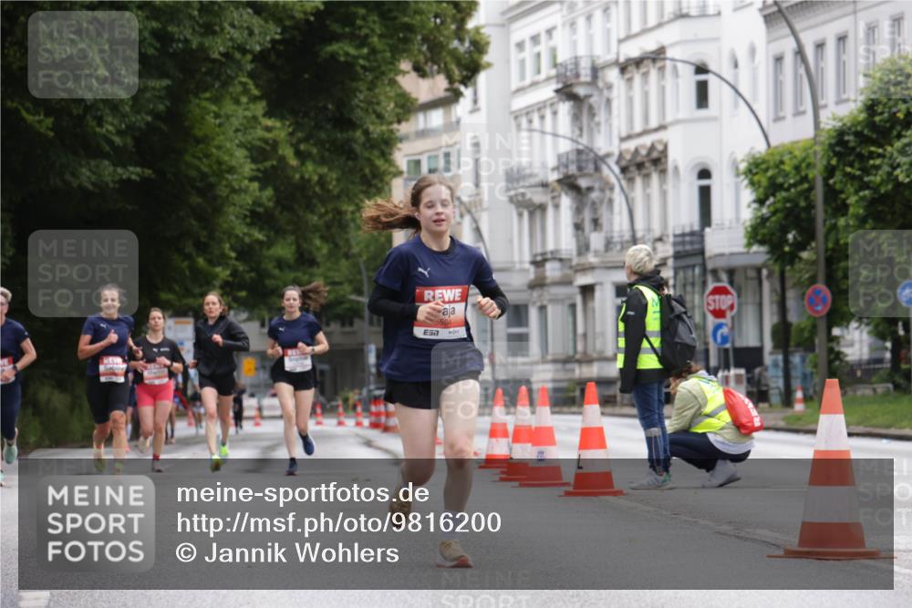 14.06.2026 - REWE Women's Run Jannik Wohlers http://msf.ph/oto/9816200 14.06.2026 10:51:07 Laufen 5594 meine-sportfotos.de