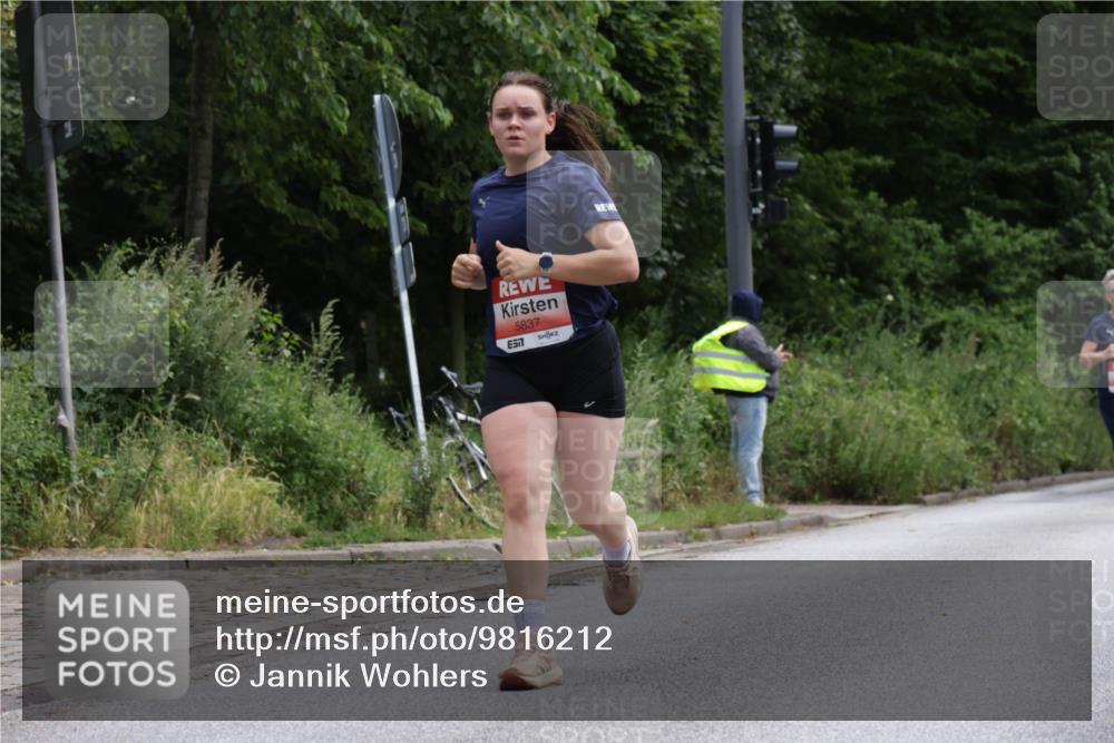 14.06.2026 - REWE Women's Run Jannik Wohlers http://msf.ph/oto/9816212 14.06.2026 10:51:09 Laufen 7, 5837 meine-sportfotos.de