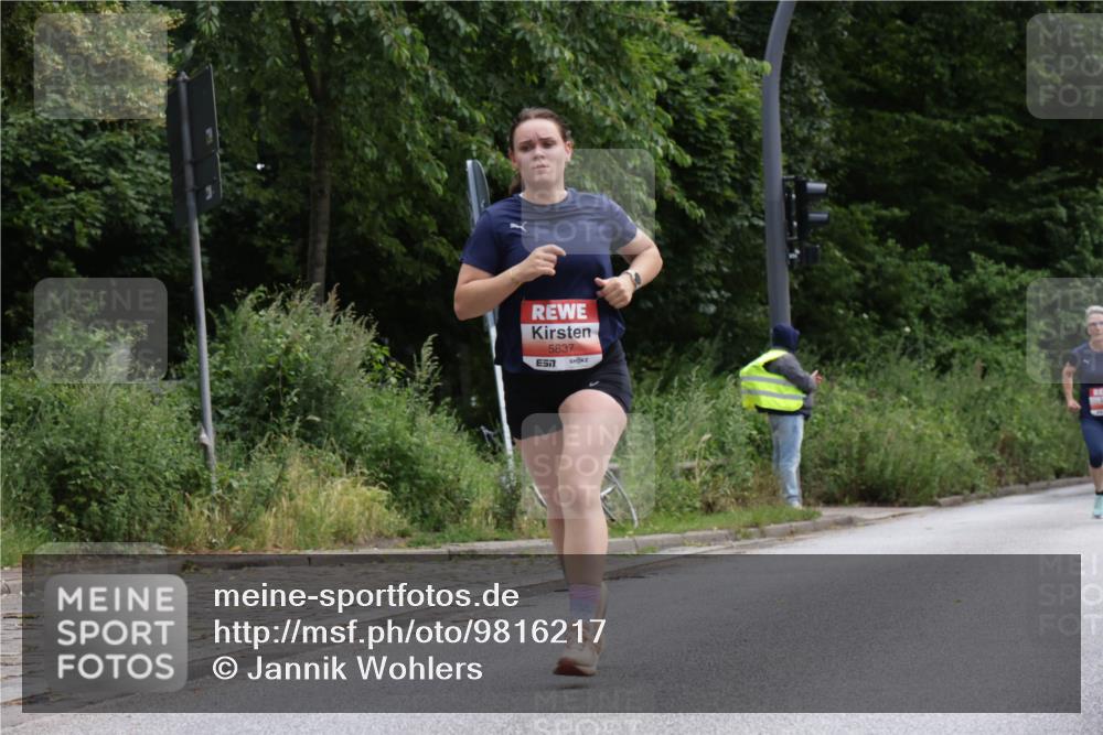14.06.2026 - REWE Women's Run Jannik Wohlers http://msf.ph/oto/9816217 14.06.2026 10:51:10 Laufen 5837, 7 meine-sportfotos.de