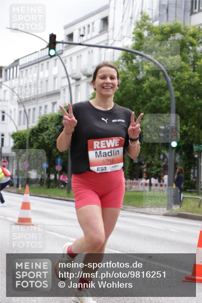 14.06.2026 - REWE Women's Run Jannik Wohlers http://msf.ph/oto/9816251 14.06.2026 10:51:17 Laufen 5916, 7 meine-sportfotos.de