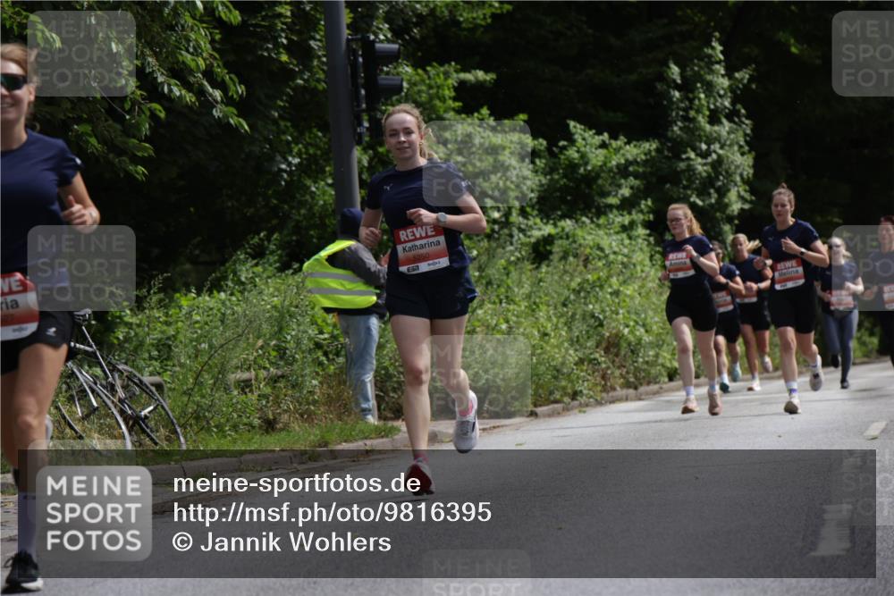 14.06.2026 - REWE Women's Run Jannik Wohlers http://msf.ph/oto/9816395 14.06.2026 10:51:55 Laufen 5250 meine-sportfotos.de
