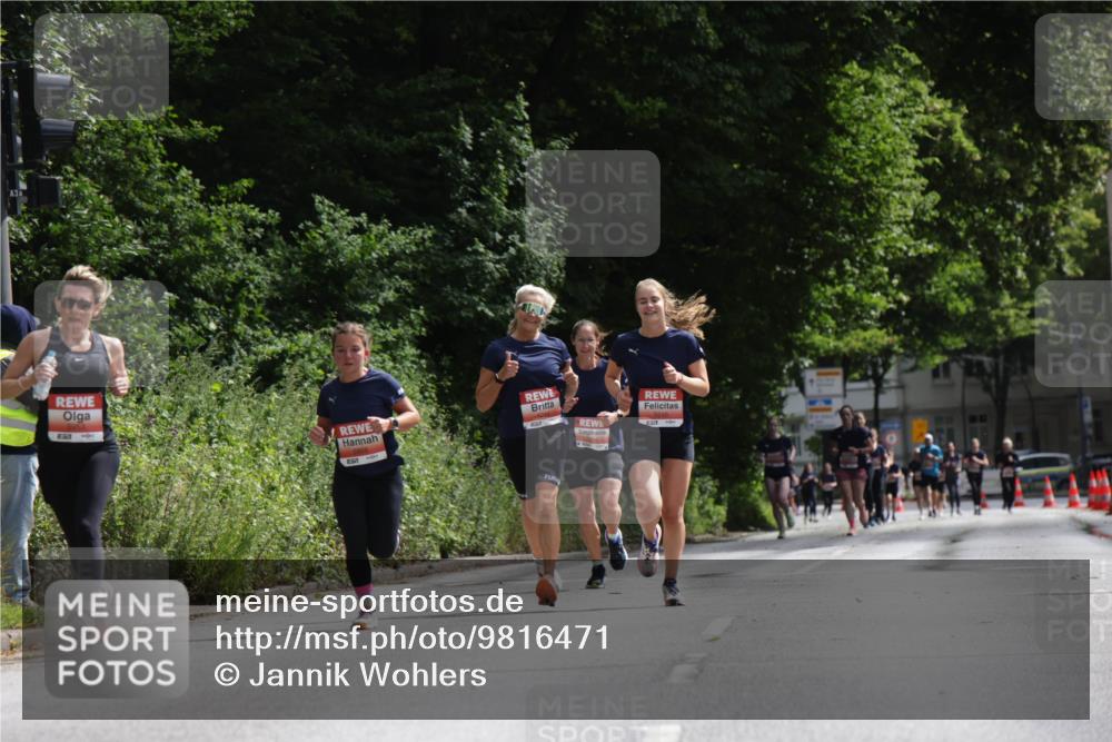 14.06.2026 - REWE Women's Run Jannik Wohlers http://msf.ph/oto/9816471 14.06.2026 10:52:16 Laufen 7 meine-sportfotos.de