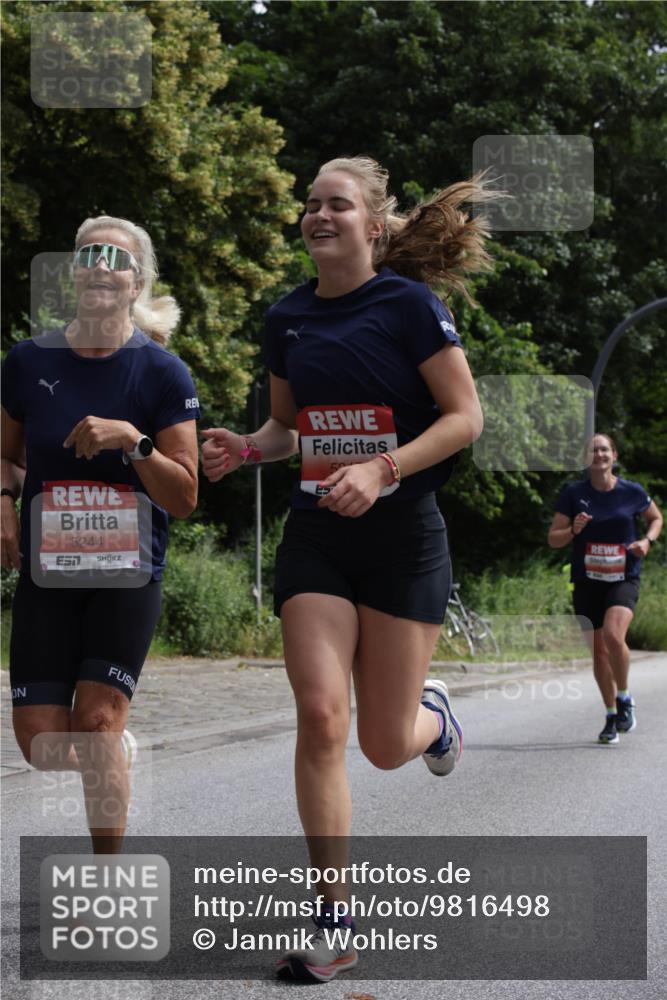 14.06.2026 - REWE Women's Run Jannik Wohlers http://msf.ph/oto/9816498 14.06.2026 10:52:24 Laufen 5244, 5 meine-sportfotos.de