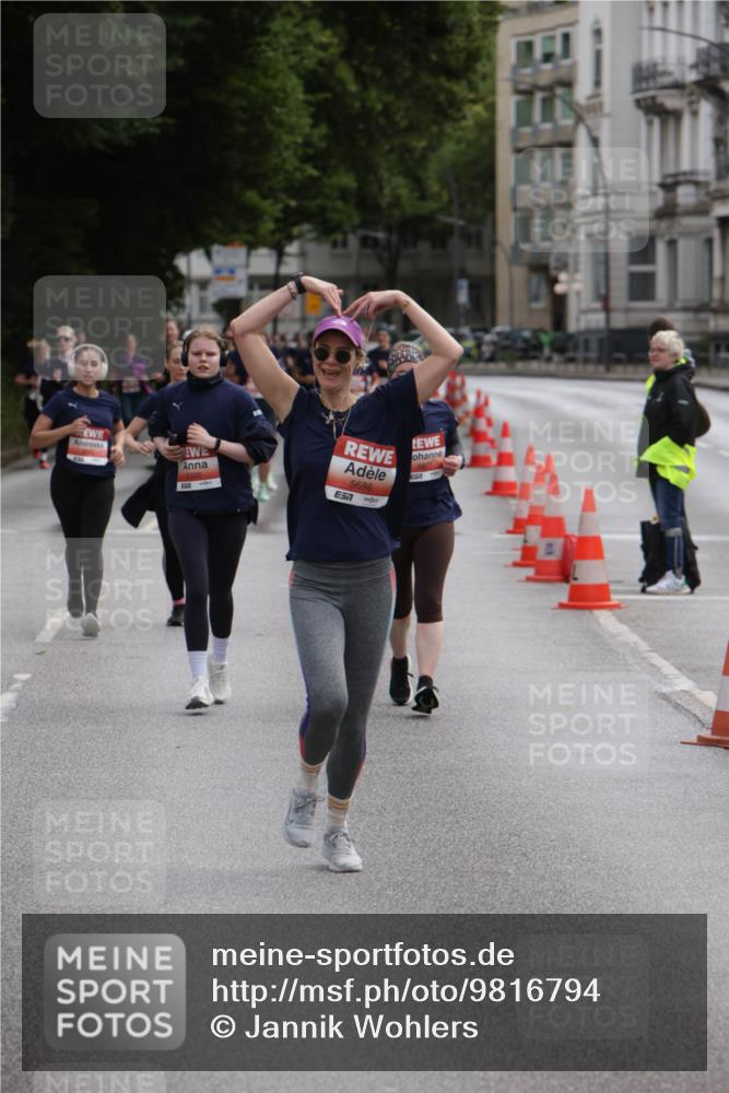 14.06.2026 - REWE Women's Run Jannik Wohlers http://msf.ph/oto/9816794 14.06.2026 10:53:59 Laufen 5320, 5686 meine-sportfotos.de