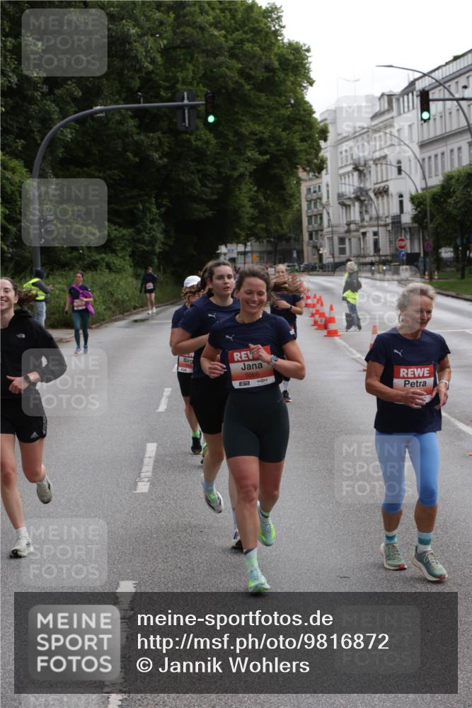 14.06.2026 - REWE Women's Run Jannik Wohlers http://msf.ph/oto/9816872 14.06.2026 10:54:14 Laufen 5066 meine-sportfotos.de