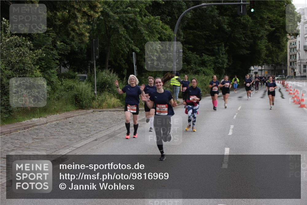 14.06.2026 - REWE Women's Run Jannik Wohlers http://msf.ph/oto/9816969 14.06.2026 10:54:43 Laufen  meine-sportfotos.de