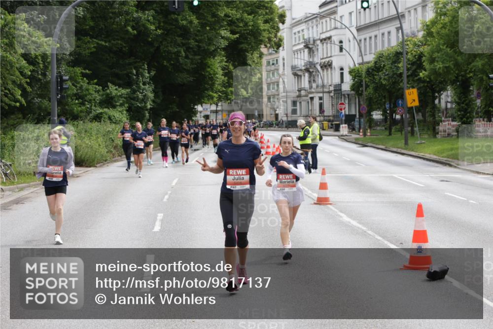 14.06.2026 - REWE Women's Run Jannik Wohlers http://msf.ph/oto/9817137 14.06.2026 10:55:25 Laufen 5418, 1 meine-sportfotos.de