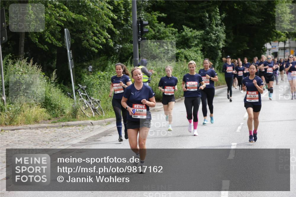 14.06.2026 - REWE Women's Run Jannik Wohlers http://msf.ph/oto/9817162 14.06.2026 10:55:31 Laufen 5143 meine-sportfotos.de