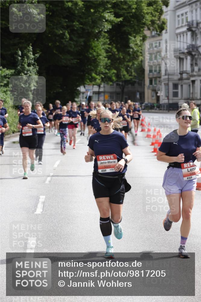 14.06.2026 - REWE Women's Run Jannik Wohlers http://msf.ph/oto/9817205 14.06.2026 10:55:40 Laufen 5322, 57, 5403, 7 meine-sportfotos.de