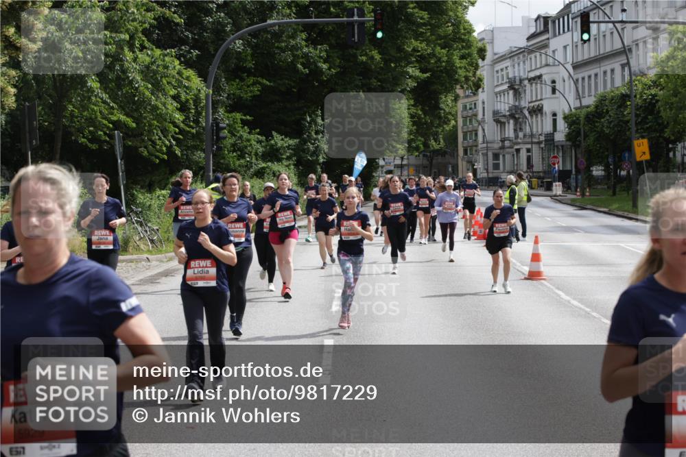 14.06.2026 - REWE Women's Run Jannik Wohlers http://msf.ph/oto/9817229 14.06.2026 10:55:47 Laufen 5929, 6517, 9041, 7, 1 meine-sportfotos.de